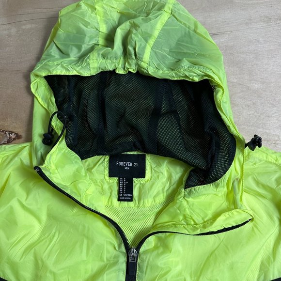 Forever 21 Men's Size Small Full Zip Windbreaker Hooded Neon Yellow Jacket - Picture 2 of 5